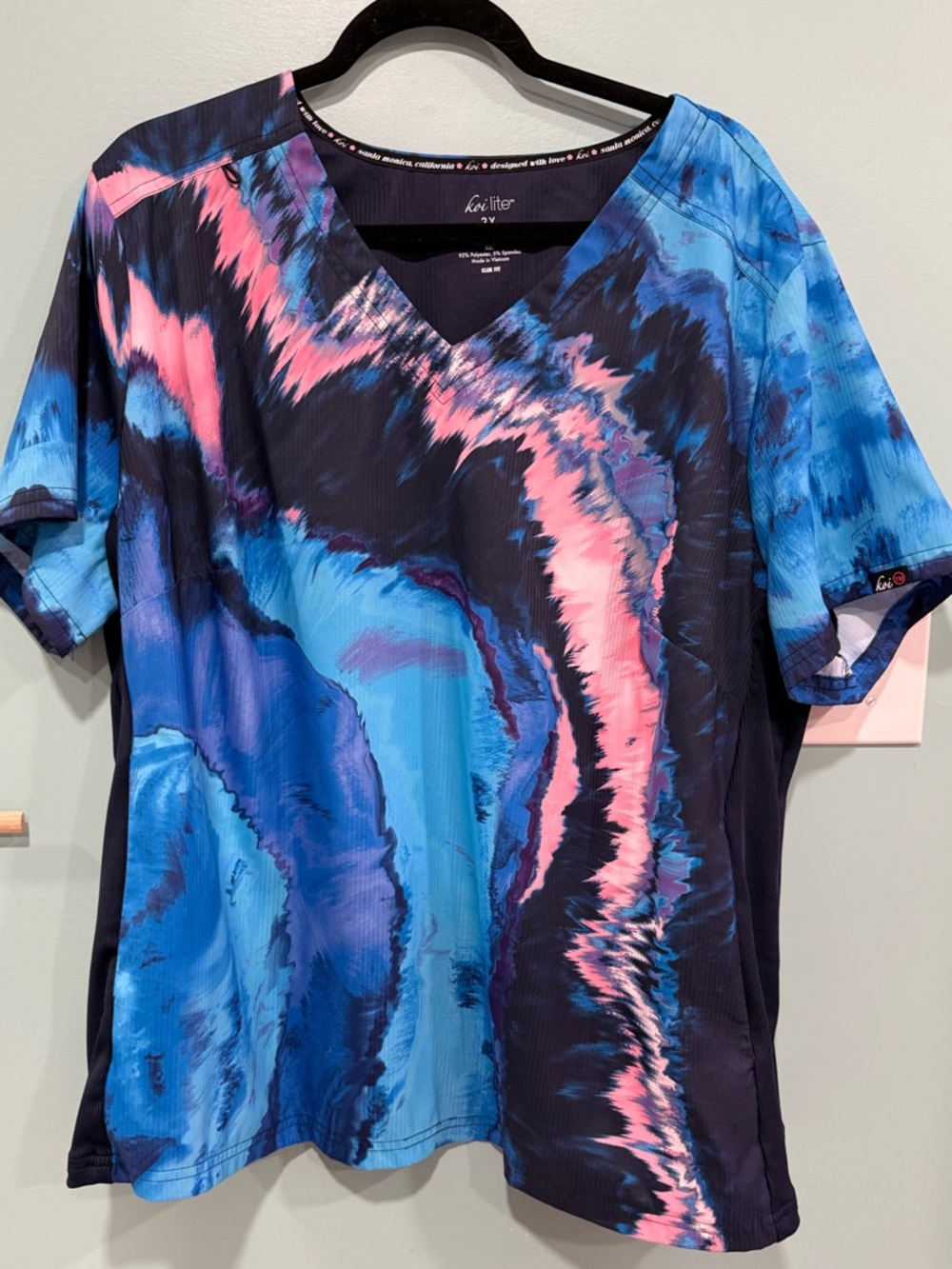 Women’s Koi Blue & Pink V-Neck Scrub Top